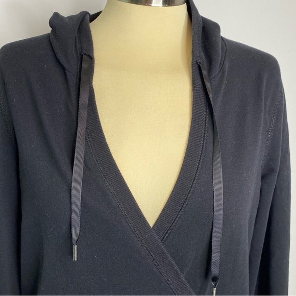 Tek Gear Black Surplice Front Long Sleeve Thumb Hole Hooded Sweatshirt - Picture 2 of 9